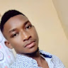 Photo-de-Akila-Prince