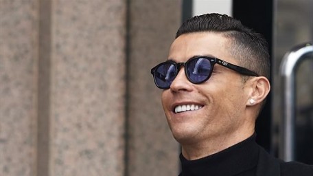 Cristiano Ronaldo est milliardaire, une première dans l'histoire du football
